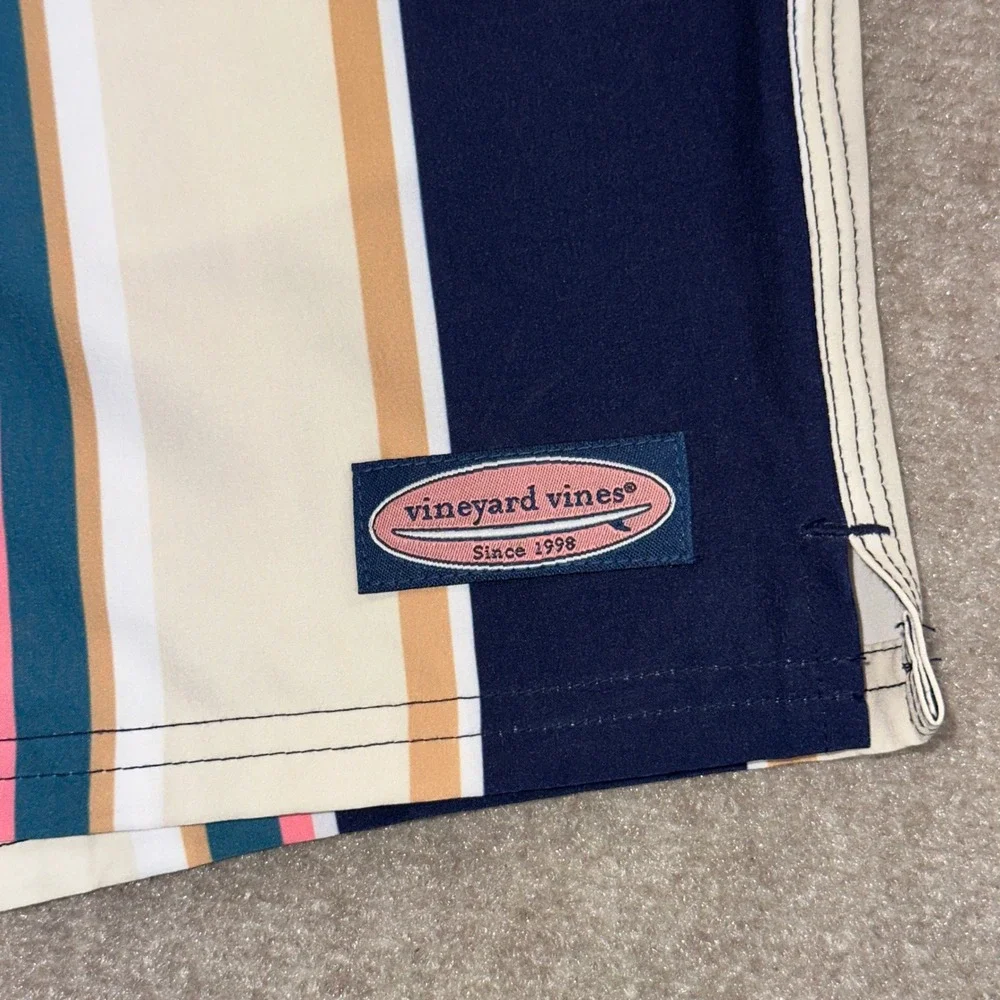 Vineyard Vines Mens Striped Swim Trunks Navy Pink Cream Board Shorts Small 7in